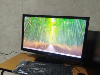 Dell Core i5 SSD W11 16GB RAM WIFI AC SAMSUNG 27