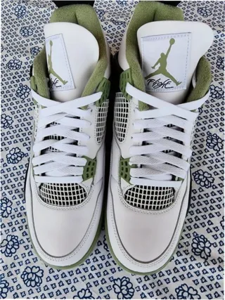 Jordan 4 Retro Seafoam Talla 45