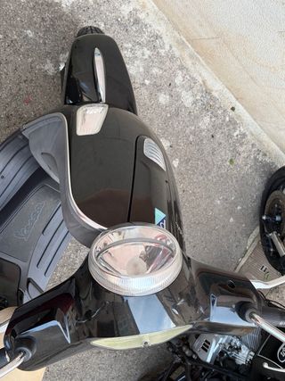 Vespa LX 50 2T Scooter (Precio 1800€)