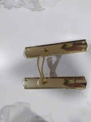 2 juegos Manivelas Doradas Nuevas