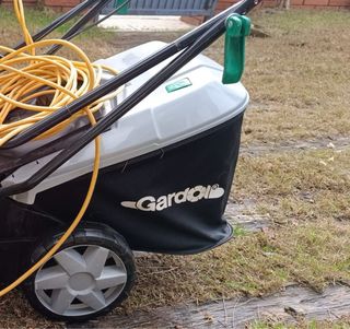 Cortacésped Gardena con bolsa