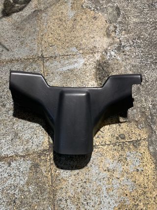 Tapa Cuentakilómetros Yamaha Aerox Negra