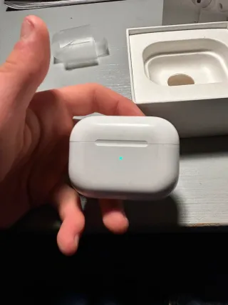 AirPods Pro 3 con cancelación de ruido
