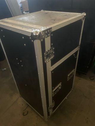 Flycase Rack Negro