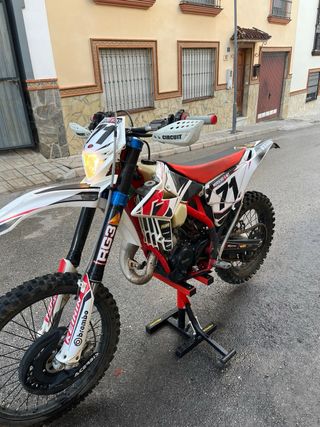 Beta 125cc 2T Enduro