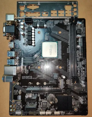 Placa Base Gigabyte GA-A320M-S2H AM4
