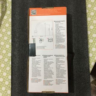 Grifo de cocina metálico plateado