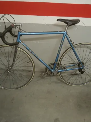 Bicicleta Clásica Azul ZELERIS