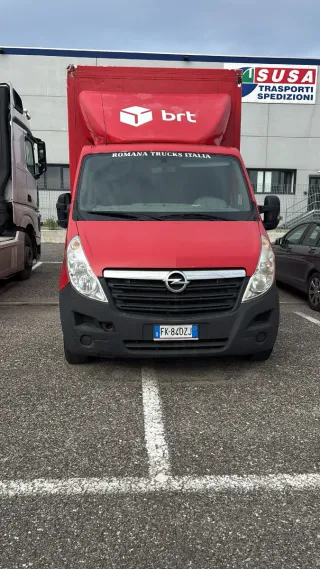 FURGONE MOVANO CON SPONDA IDRAULICA