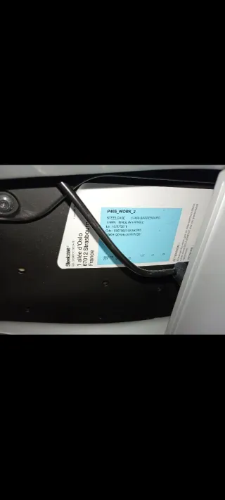 Silla,Ergonómica Steelcase Think V2 apoyabrazos4D