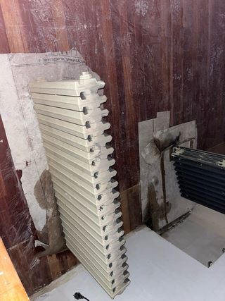 Radiadores de hierro fundido beige