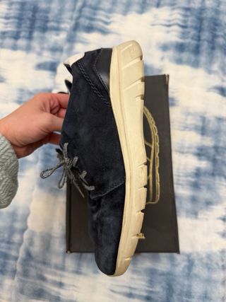 Zapatillas Massimo Dutti ante azul