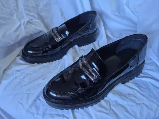 Zapatos negros Catwalk charol plataforma