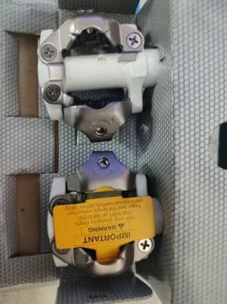 Pedales Shimano SPD M520