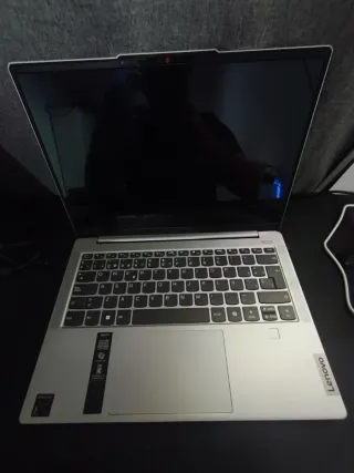 Lenovo Ideapad Slim 5 Gen 9 Snapdragon X Plus