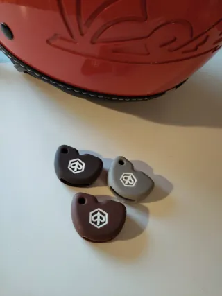 Casco Vespa Naranja con Visera