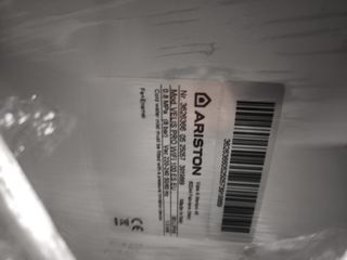 Termo Eléctrico Ariston Velis Pro Wifi 100L