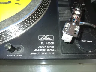 Platos DJ Acustic Control 1600D