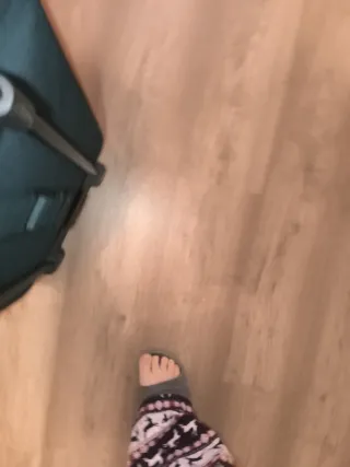 Maleta vintage negra y verde