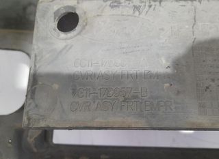 Ford 7c11 17d957 paragolpes del transit 2.2 102731