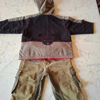 Set felpa e pantaloni bimbo 9/12 mesi + omaggio