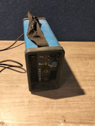 MAQUINA SOLDAR INVERTER CEVIK MOD-SKI 164