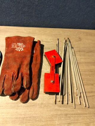 MAQUINA SOLDAR INVERTER CEVIK MOD-SKI 164