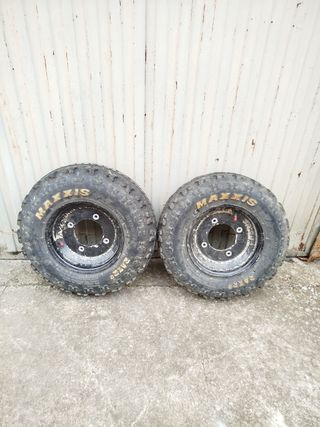 Ruedas Delanteras Quad Maxxis RAZR2