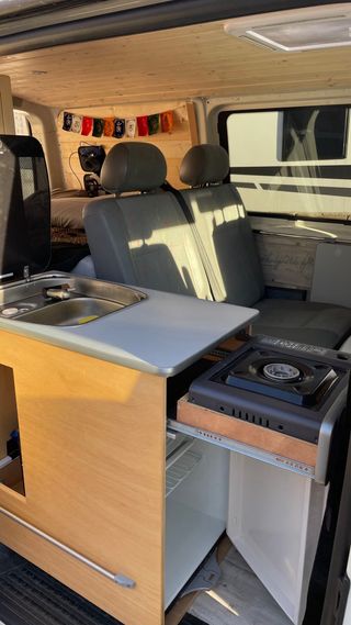 Volkswagen Transporter T5 2005 camper URGE