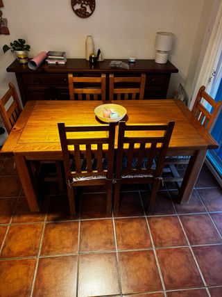 Mesa rústica extensible + 6 sillas madera