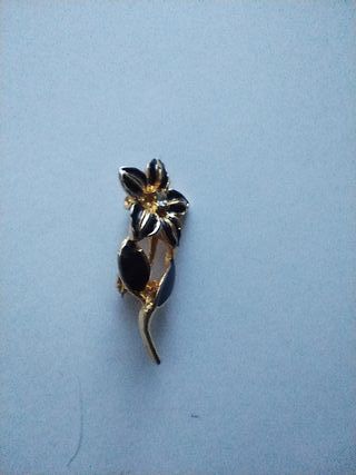 Spilla Fiore Vintage Oro e Smalto Nero