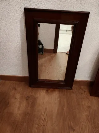Espejo de pared de madera