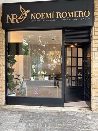 Alquiler de cabina totalmente equipada