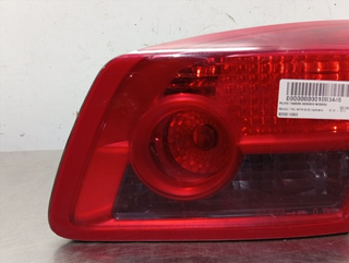 PILOTO TRASERO DERECHO INTERIOR RENAULT VEL SATIS