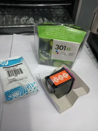 2 Cartuchos Tinta HP 301 Tricolor Nuevo