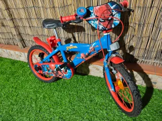 Bicicleta Infantil Spiderman Azul y Roja