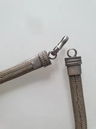 Collana antica stile serpente