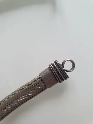 Collana antica stile serpente