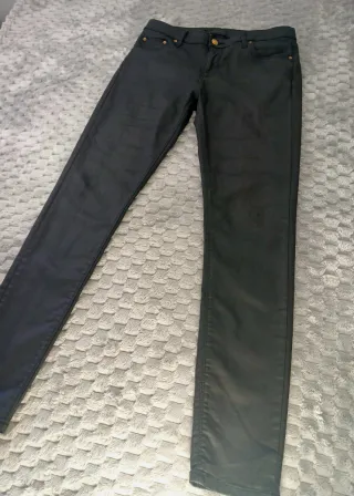 Jeans ZARA Mujer Negro Efecto Piel Talla S