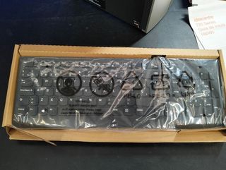 PC Sobremesa Lenovo Ideacentre 720-18ASU Plata