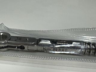 Llave dental para implantes. Con torque
