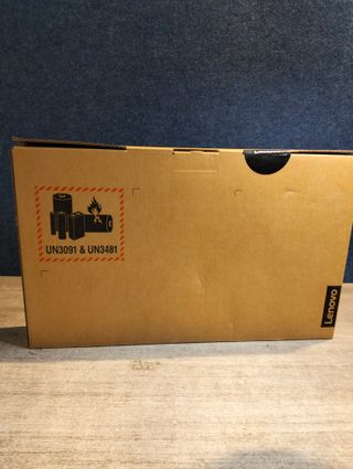 Portátil LENOVO Ryzen 3 IdeaPad IP1 15AMN7 de 15,6" y 256 GB