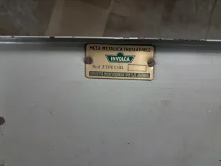 2 Mesas  metálica antiguas Involca