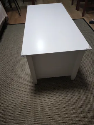 Mesa de salón elevable blanca