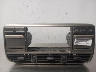 CONSOLA CENTRAL NISSAN X-TRAIL (T30) 687508H300