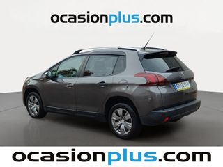 Peugeot 2008 BlueHDi 100 Style 73 kW (100 CV)