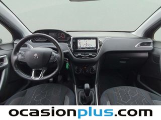Peugeot 2008 BlueHDi 100 Style 73 kW (100 CV)