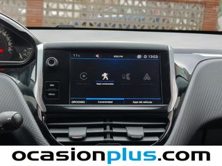 Peugeot 2008 BlueHDi 100 Style 73 kW (100 CV)