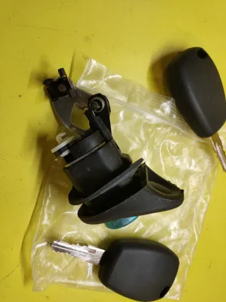 BOMBIN PUERTA MALETERO DACIA LOGAN RENAULT TWINGO