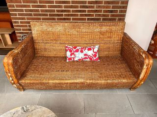 Sofá y sillón de jardín para restaurar